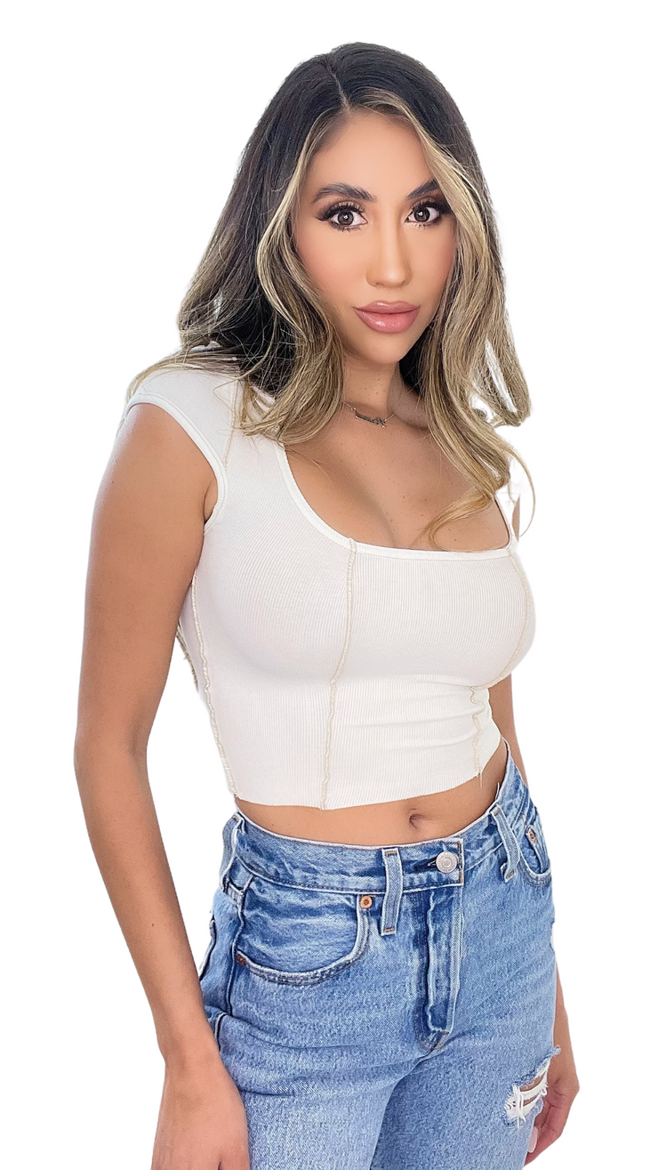 THE CLASSIC TOP